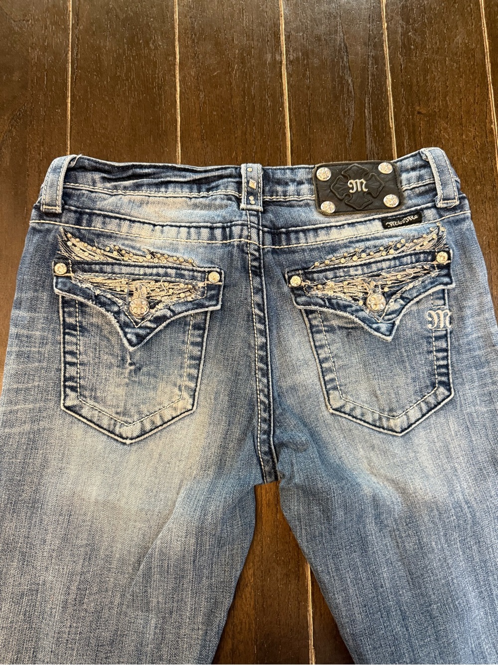 Miss Me Easy Boot Jeans Women 29 Y2K Bootcut Embellished Flap Pocket Bling
